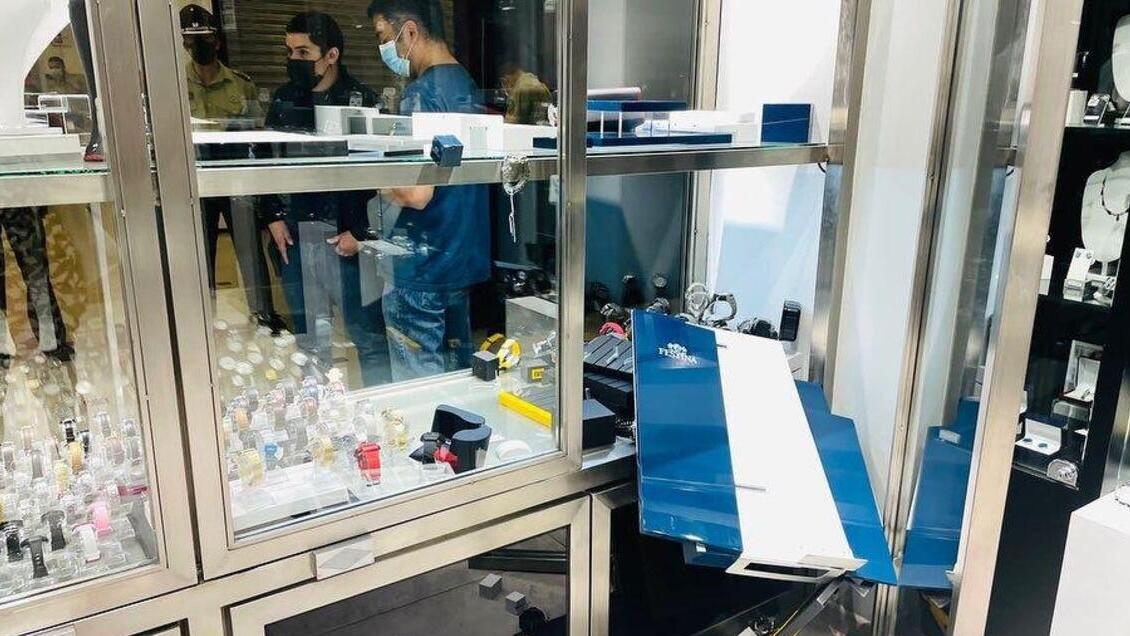 Tres detenidos dejó millonario robo a joyería de Mall Patio Rancagua