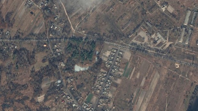 Convoy ruso que va hacia Kiev se encuentra estancado debido a la resistencia ucraniana, afirma EE.UU.