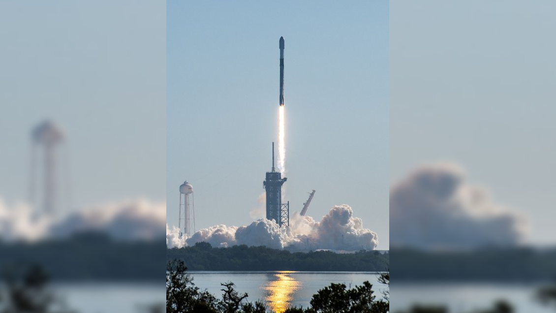 SpaceX puso en órbita otros 47 satélites de su red de internet global
