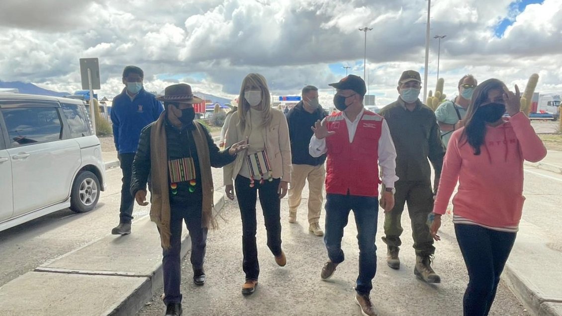 Presidenta del Senado visitó Colchane: 