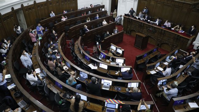  Comisión de Sistema Político aprobó la reelección inmediata de duplas presidenciales  