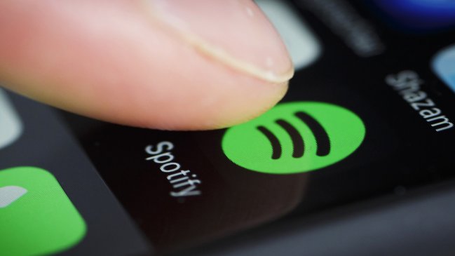  Usuarios reportan fallas en Discord y Spotify  