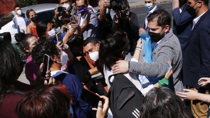   8M: Gabriel Boric asistió a homenaje a la poeta Gricelda Núñez 