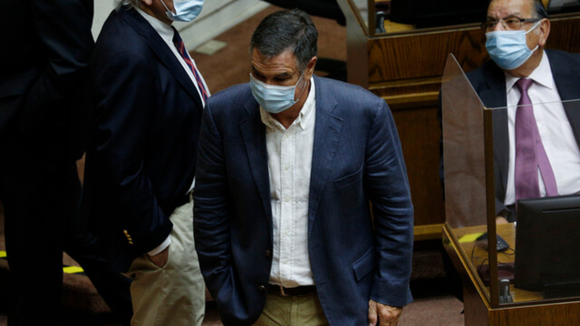 Ossandón acusó a la UDI y Evópoli de hacer un 