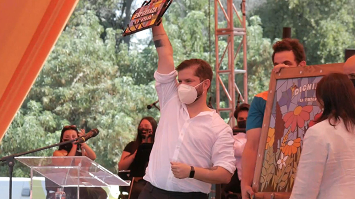 Presidente Boric encabezó actividad ciudadana en La Pintana