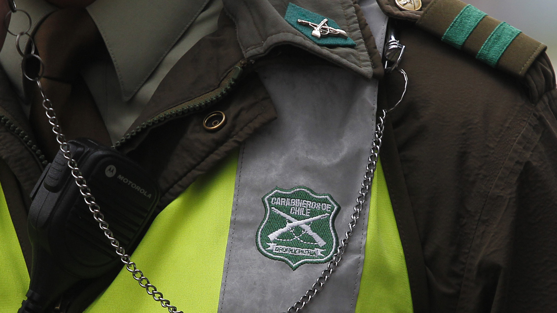 Sujeto arrolló a tres carabineros para tratar de zafar de control vehicular