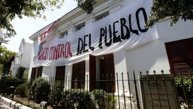 Sergio Micco pidió al Gobierno el desalojo de la sede central del INDH, tomada por la ACES hace ocho meses