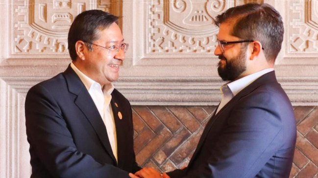 Boric quiere retomar relaciones diplomáticas con Bolivia, pero enfatiza que 