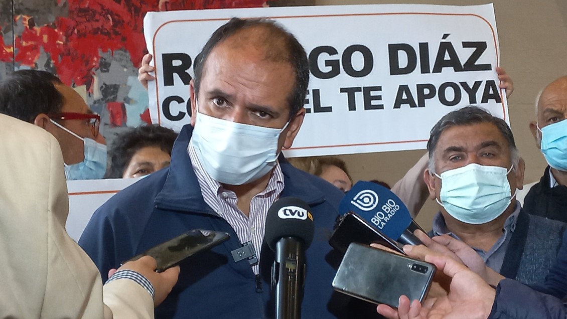 Gobernador del Biobío responsabilizó a consejero regional por agresión sufrida en reunión