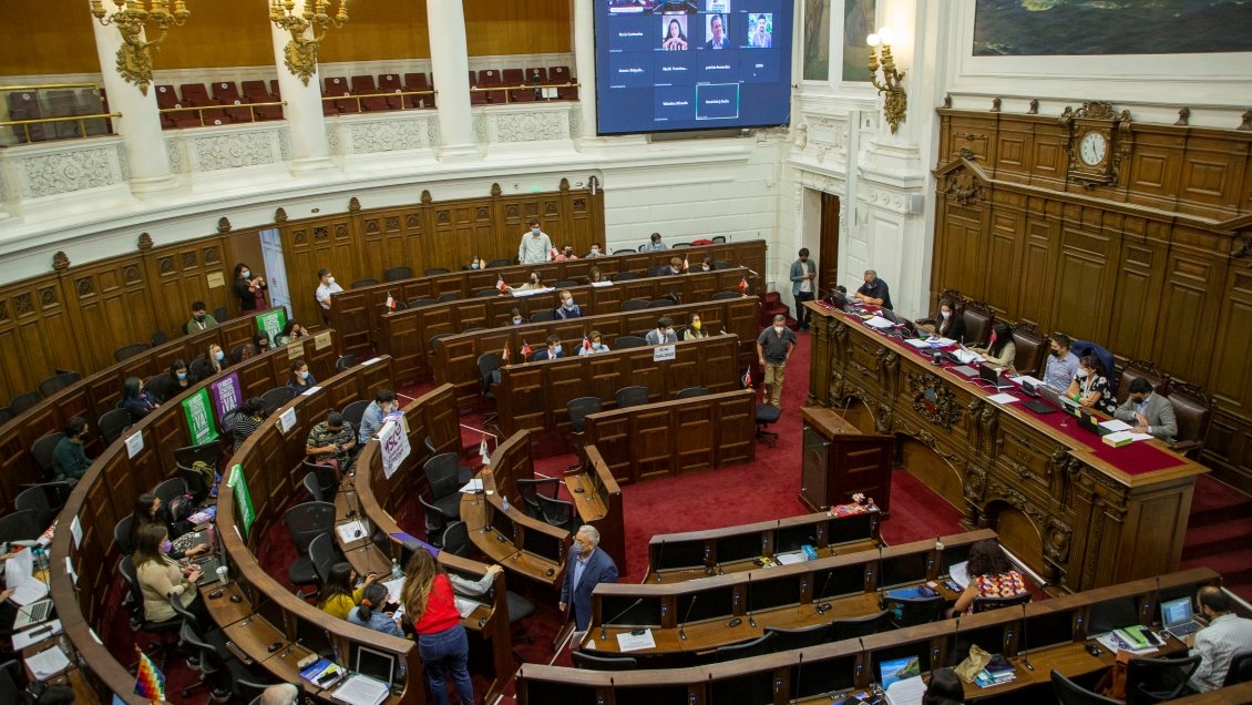 Derechos sexuales y reproductivos: Jornada clave de votaciones en pleno de la Convención Constitucional