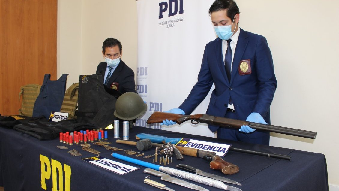 Detectives incautaron drogas y armas en vivienda de Chillán