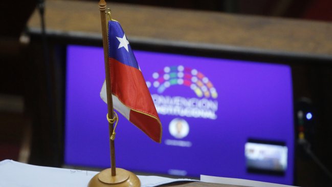 Comisión de Venecia recomienda a la Convención incluir perspectiva de género, paridad y derechos indígenas