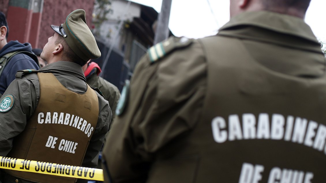 Golpiza en liceo de Quellón terminó con tres menores detenidos