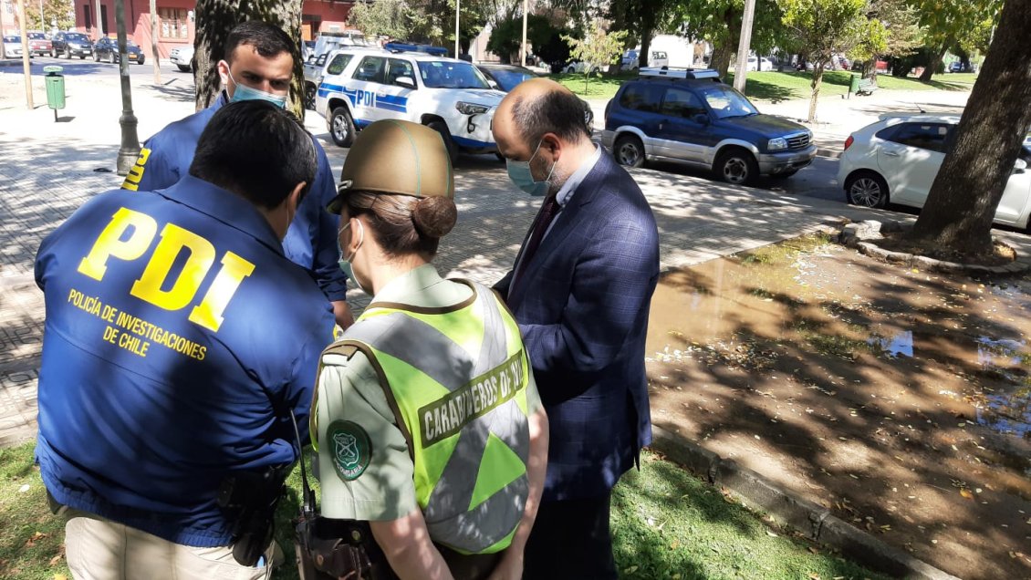 Adolescente está en riesgo vital tras ser apuñalado en marcha contra la violencia escolar en Talca