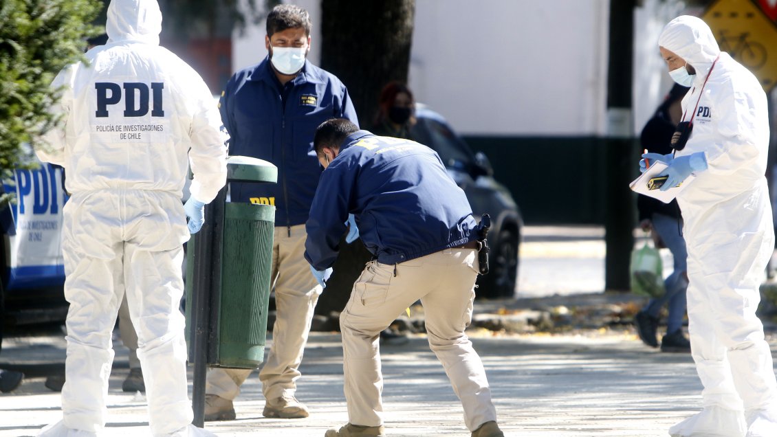 Talca: Escolar que apuñaló a otro durante protesta fue acusado por homicidio