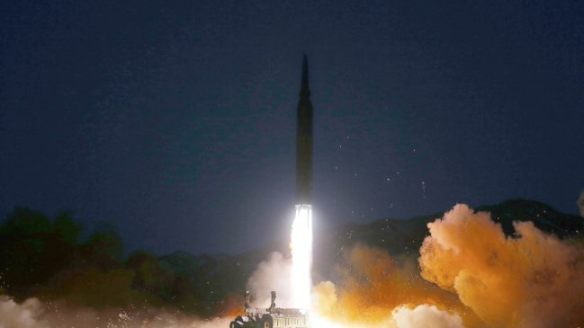  Corea del Norte nuevamente lanzó un misil hacia el mar de Japón  