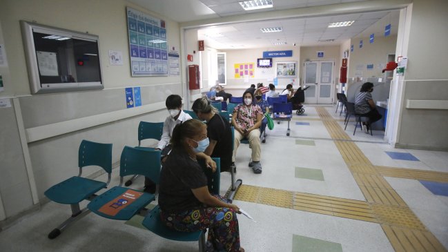 Dos centros de salud de Los Ángeles suspendieron atenciones debido a narcofuneral