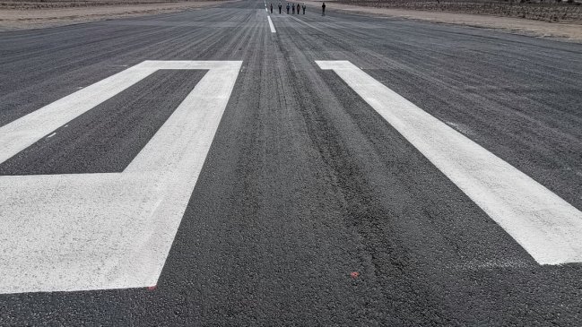 MOP invirtió más de 800 millones de pesos para renovar pista del aeródromo de Combarbalá