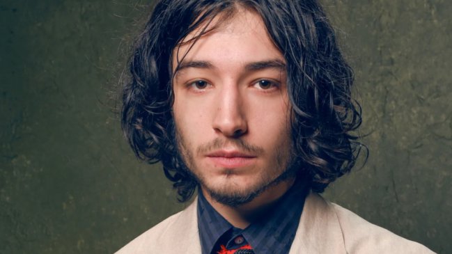 Ezra Miller fue detenido por incidentes en un bar en Hawái