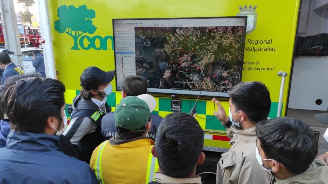 Conaf informó que incendio forestal que consumió 60 hectáreas en Laguna Verde fue contenido