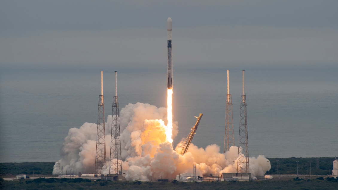 Tres satélites de la Universidad de Chile fueron lanzados al espacio mediante cohete de SpaceX