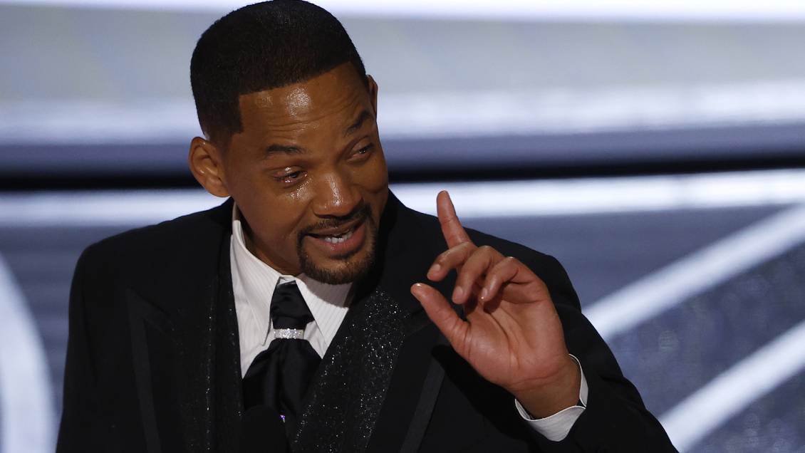 Will Smith renunció como miembro de la Academia
