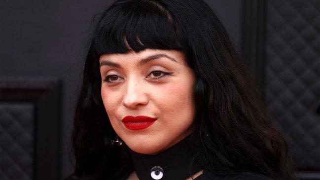 Mon Laferte no logró quedarse con el Grammy: perdió ante el fallecido Vicente Fernández