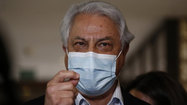 Naranjo llamó a pares a 