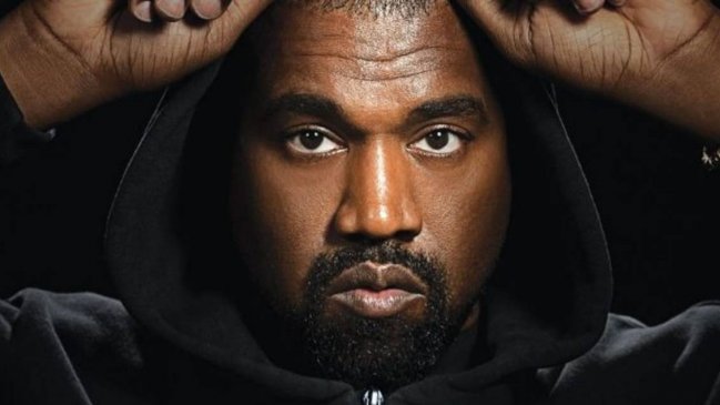 Kanye West se baja de Coachella 2022