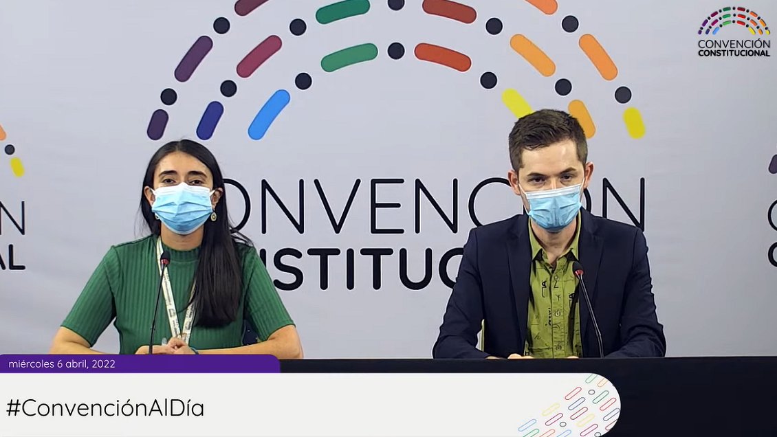 Mesa de la Convención recoge llamado de Boric y asume desafío de 