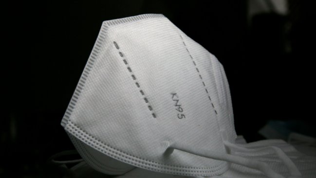 Siguen las críticas de expertos por el no uso de la mascarilla: Piden aclarar parámetros