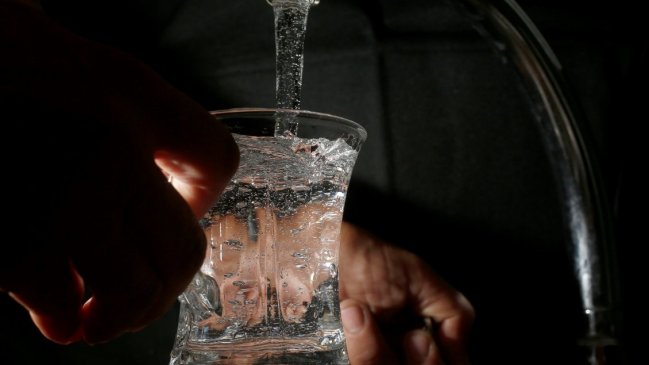 El derecho humano al agua avanzó al Pleno de la Convención