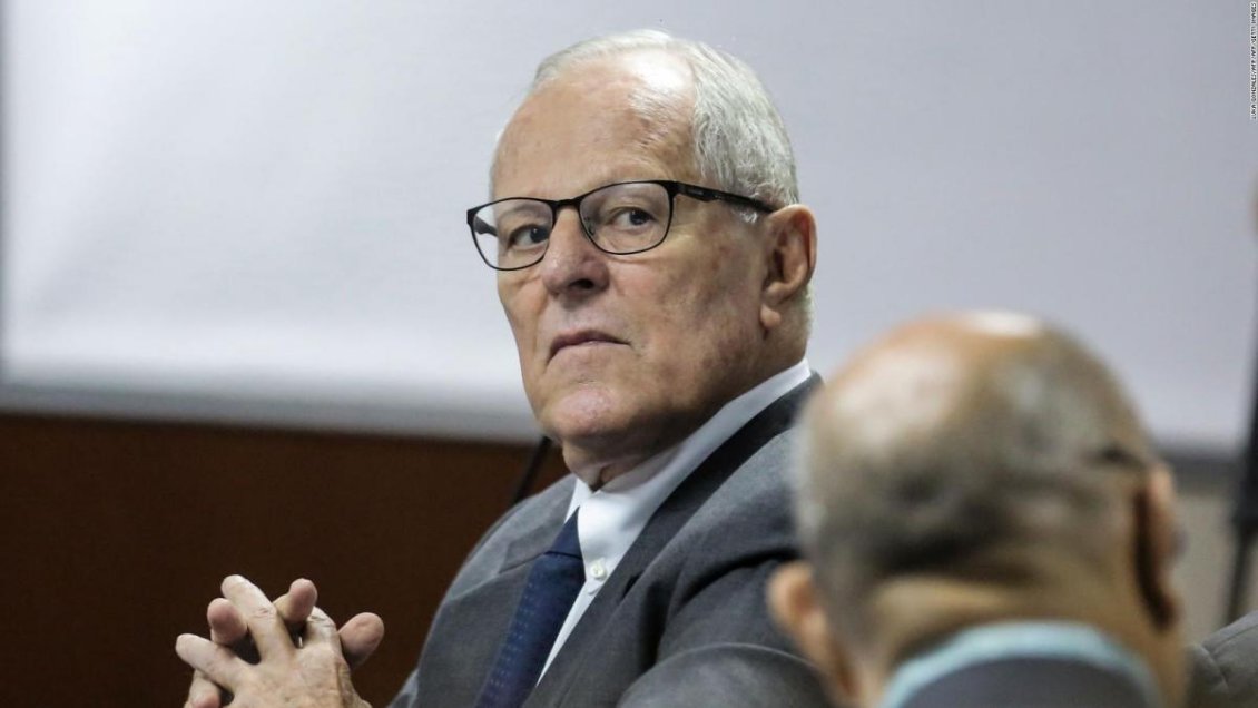 Juez anuló la detención domiciliaria del ex presidente peruano Kuczynski