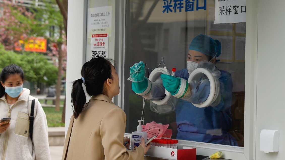 Expertos chinos descartan relajar restricciones: 