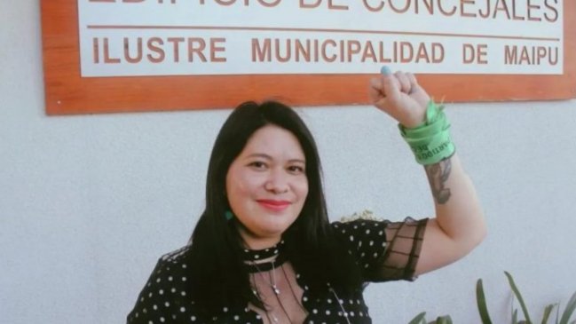 Movilh denuncia ataque homofóbico en contra de concejala de Maipú