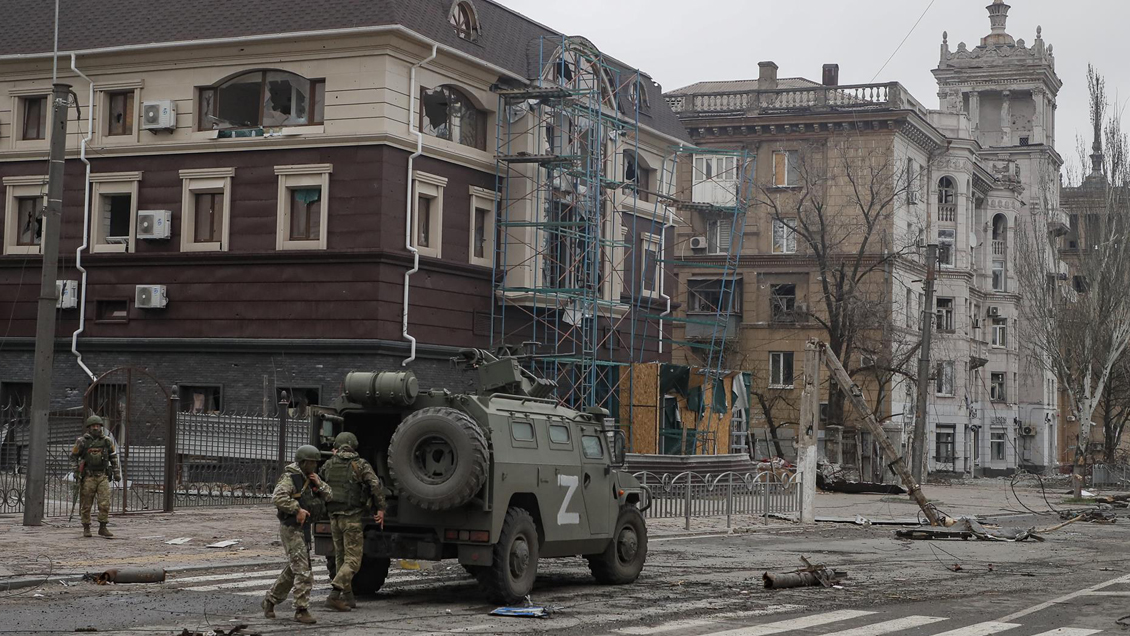 Denuncian que Rusia usa crematorios móviles para eliminar pruebas de crímenes