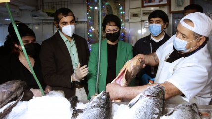  Autoridades sanitarias fiscalizaron el Mercado Central ad portas del Viernes Santo  