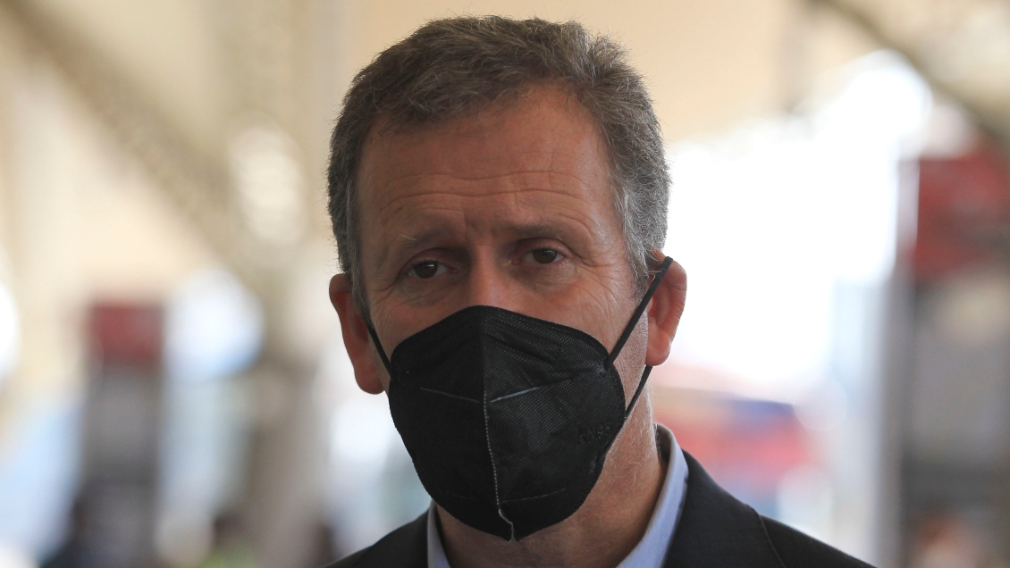 Gobierno impulsará tren rápido entre Santiago y Valparaíso pese a dificultades en el proyecto