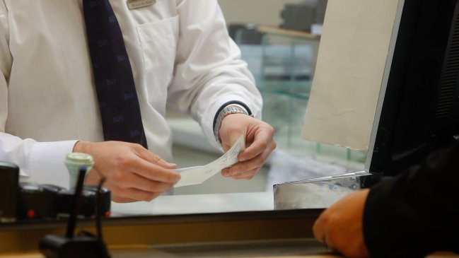 Otra institución financiera reduce la jornada laboral y llega a 39 horas semanales