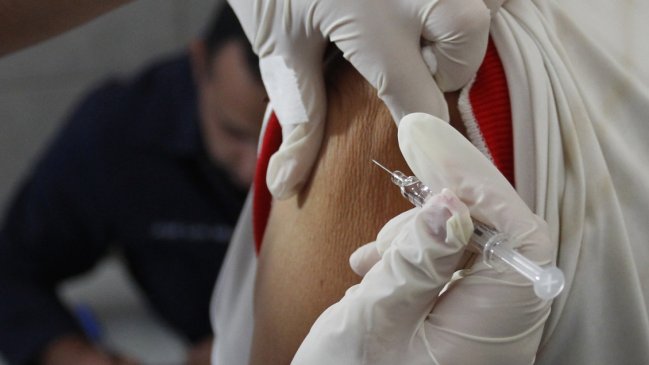  Minsal: Vacunación cayó desde diciembre, pero aumentó en últimas semanas  