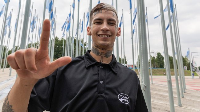 Argentino L-Gante acusó demoras en su ingreso a Chile: 