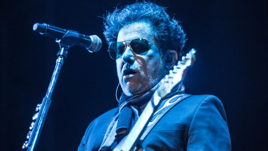 Andrés Calamaro regresará a Chile con show en el Movistar Arena