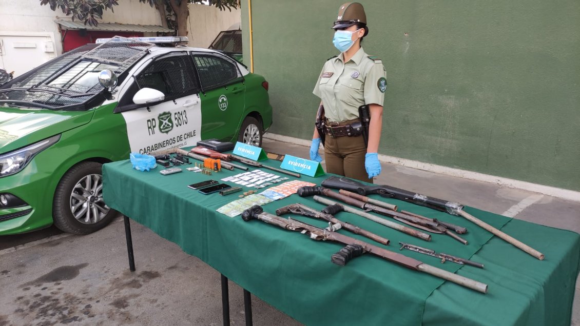 Operativo en Villa Alemana terminó con incautación de armamento hechizo y dos detenidos