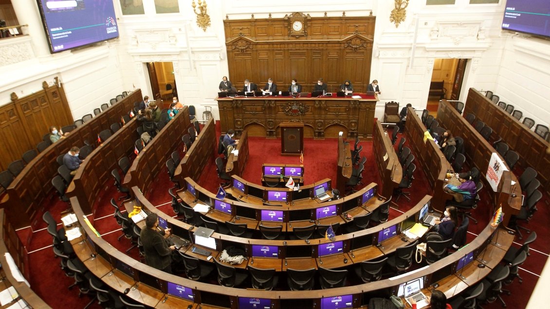 Iniciativa sobre inhabilidad en cargos públicos para condenados no logró quórum: Deberá volver a comisión