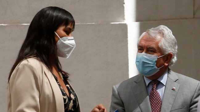 Enrique Paris: A Izkia Siches 