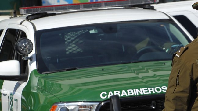  Desconocidos atacaron con piedras camioneta municipal en Carahue  