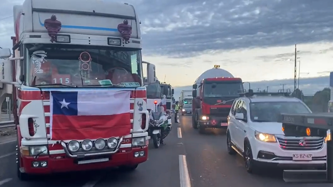 Paro camionero: Hay bloqueo parcial en la Ruta 5 en Paine