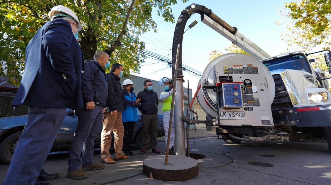 Ñuble inicia plan invierno de servicios sanitarios con limpieza de colectores y alcantarillas