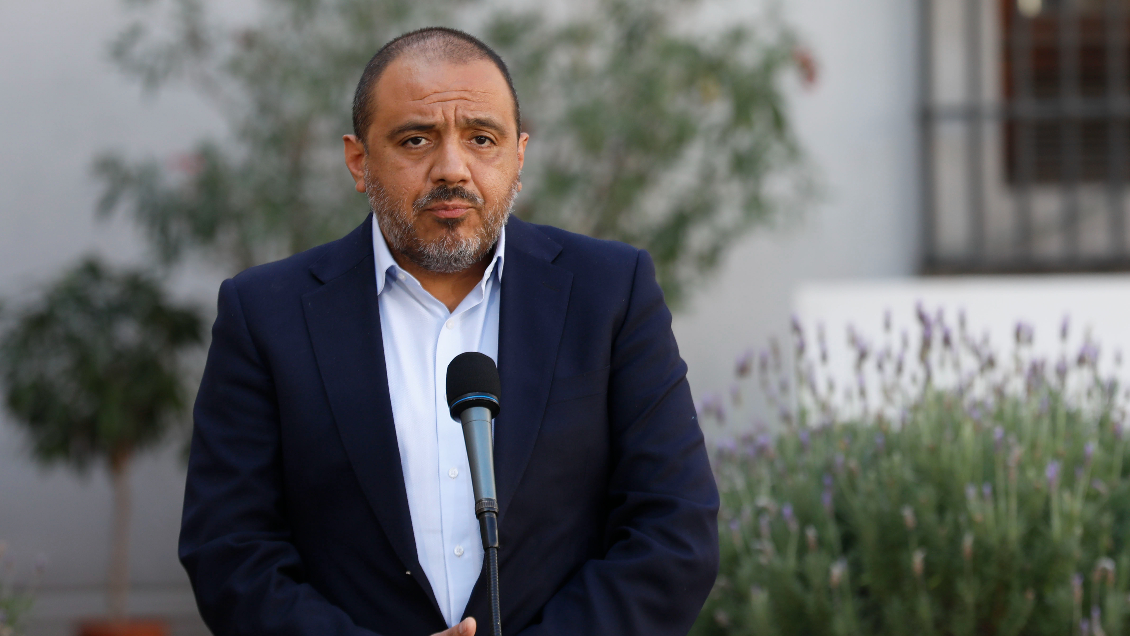 Gobierno anunció inversión de 10.000 millones de pesos para solucionar problemas de infraestructura en liceos