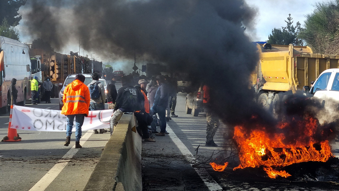 Gobierno anunció reunión con transportistas que cortaron ruta en Los Álamos